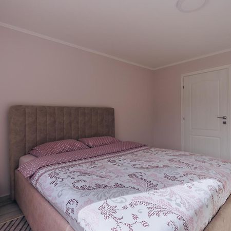 Apartment Majstorina ヴィルパザル エクステリア 写真