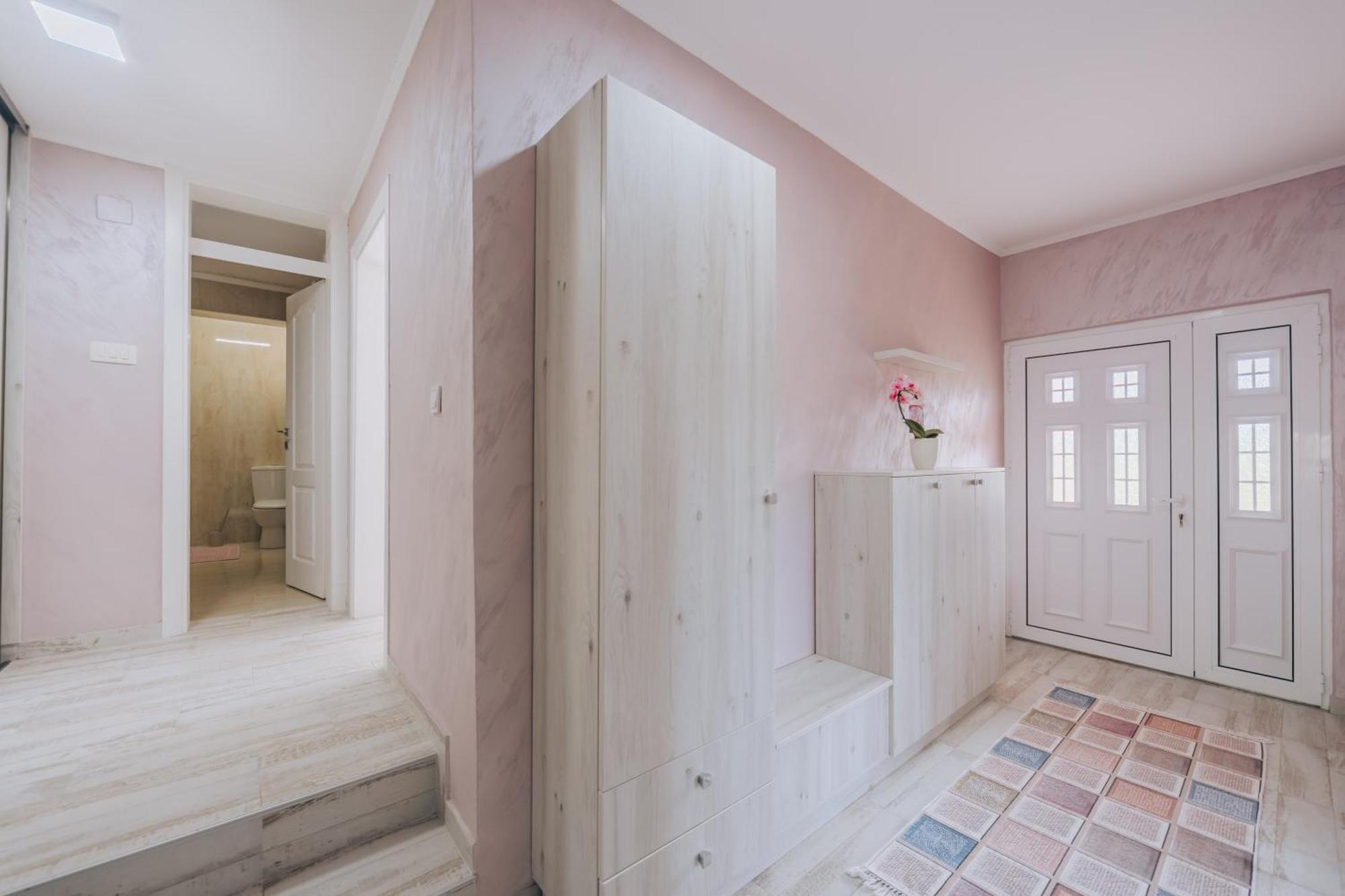 Apartment Majstorina ヴィルパザル エクステリア 写真